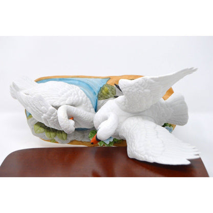 Wellington Collection White Handpainted Swans Bisque Porcelain 6 3/4” Tall X 9”