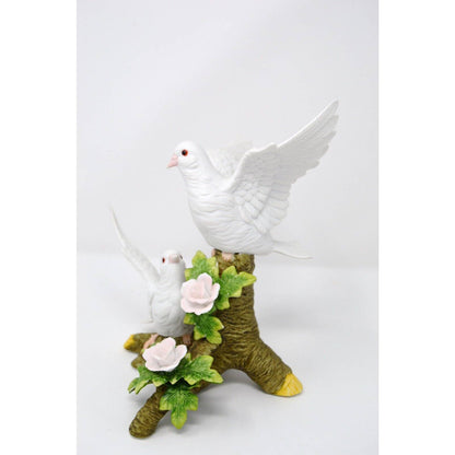 Double Dove Open Wings Bisque Porcelain Pair Birds Figurine Japan Bankrupt Stock